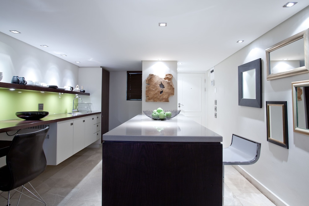 Hippo Boutique Hotel 7/53