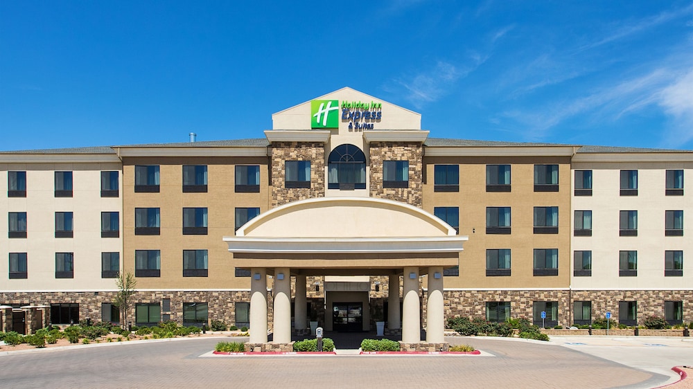 Holiday Inn Express & Suites Midland South I-20 3/69