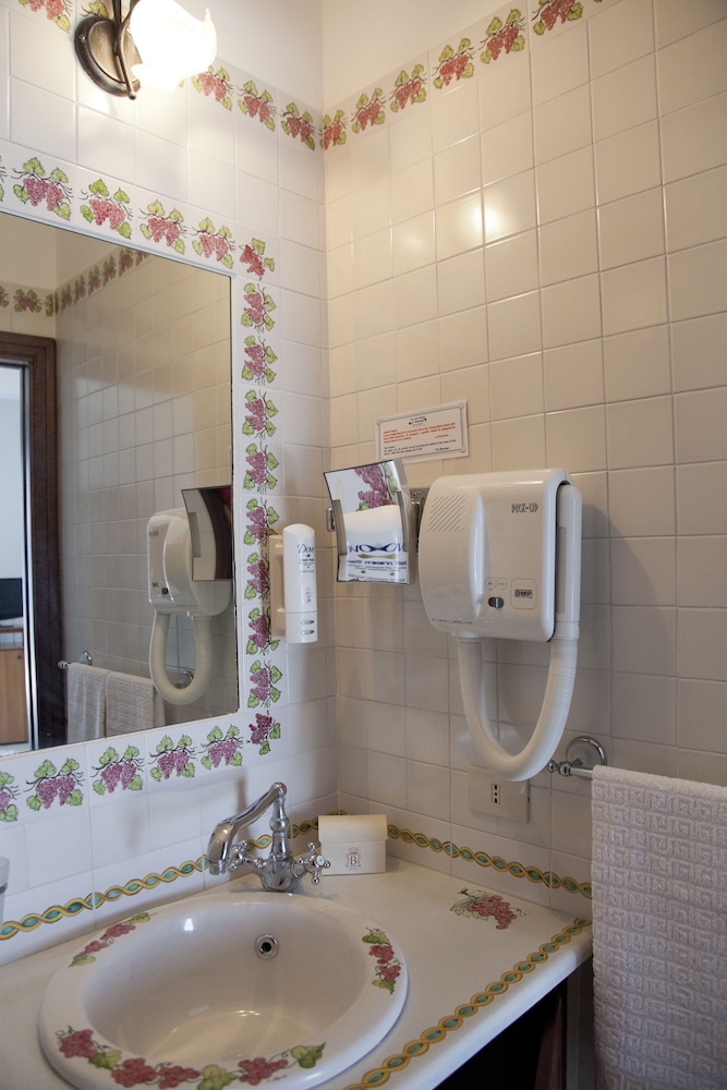 Hotel A Pinnata Lipari 28/33