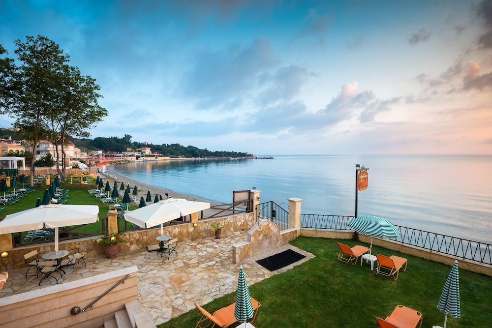 Andreolas Luxury Suites 41/72