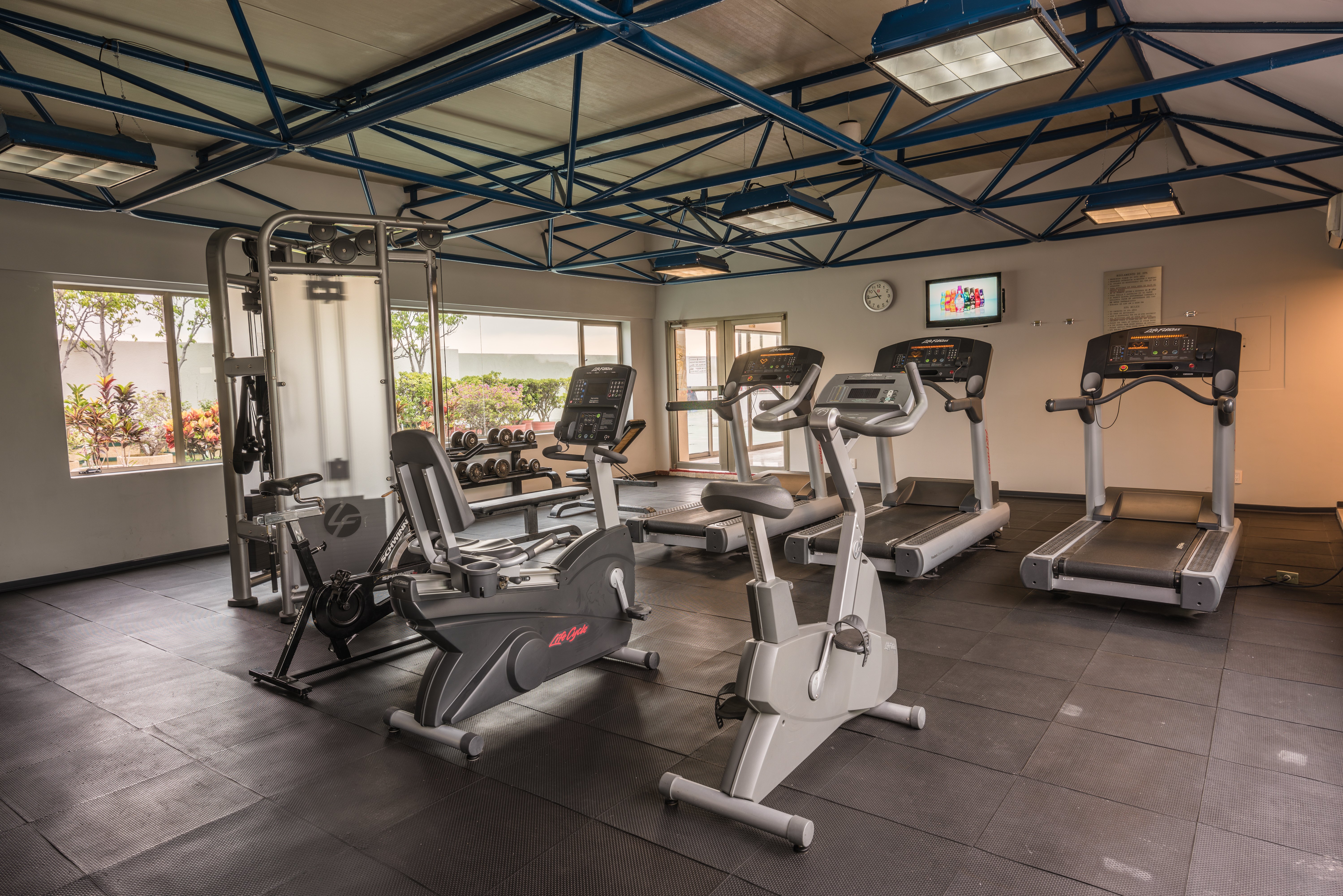 HOLIDAY INN SELECT GUADALAJARA 43/72