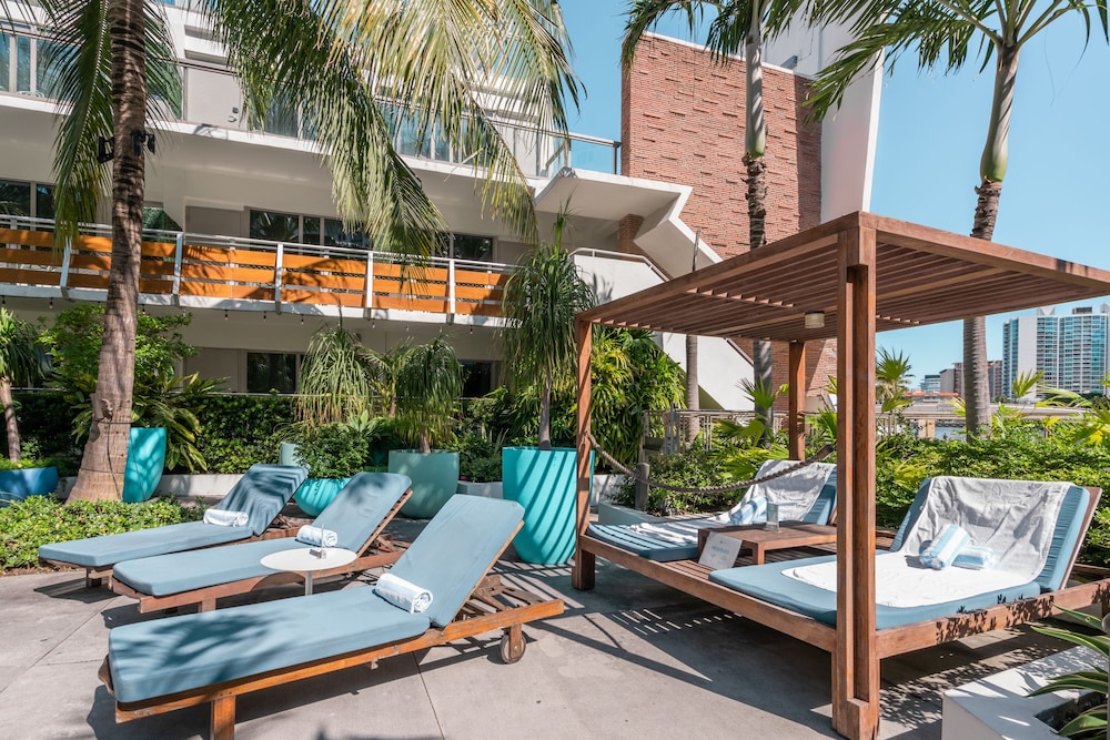 The Gates Hotel South Beach 7/65