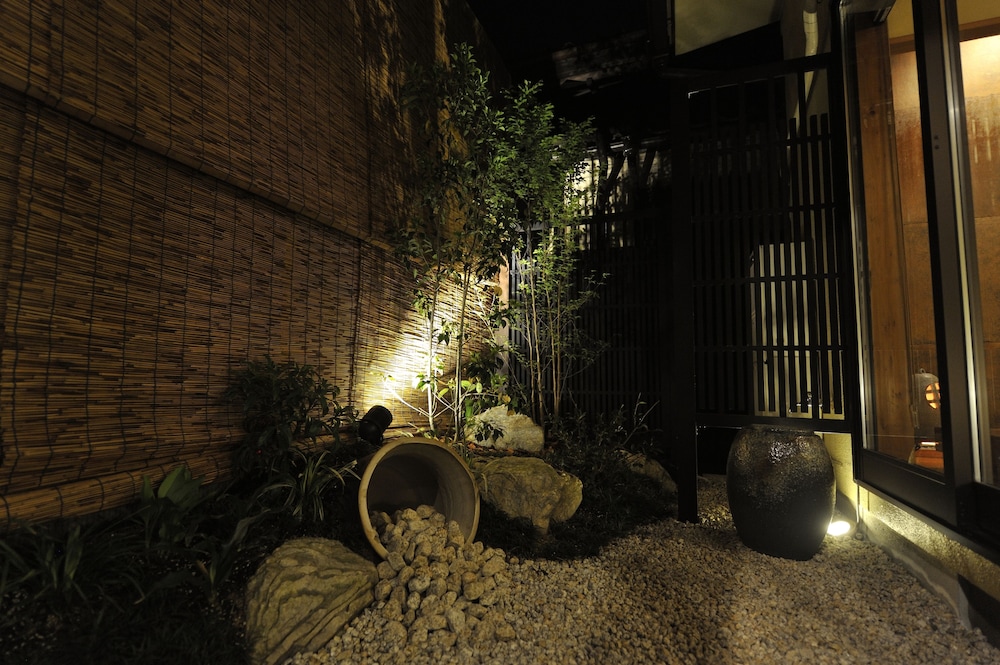 Kiraku Kyoto Higashiyama (ex Nazuna Kyoto Higashiyama-Tei ~Warmth&Functional~) 20/21