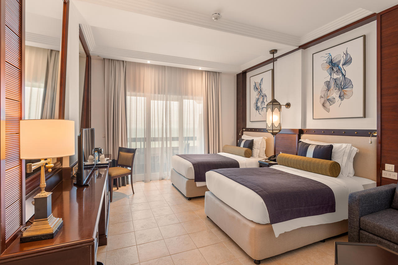 Dusit Ajman Resort & Villas 4/15