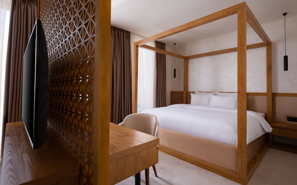 Mercure Bukhara Old Town 25/60