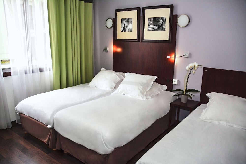 Hotel Du Centre Annemasse 6/21