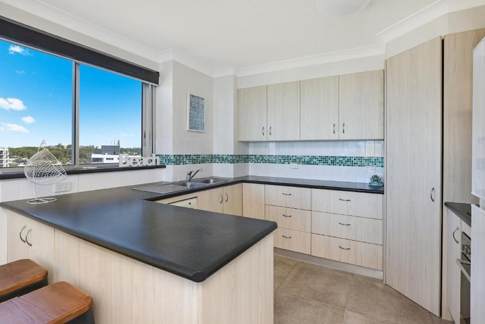 ELOUERA TOWER BEACHFRONT APARTMENTS 46/69