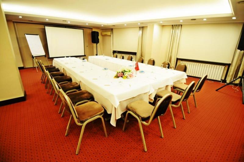 SILIVRI PARK HOTEL 40/50