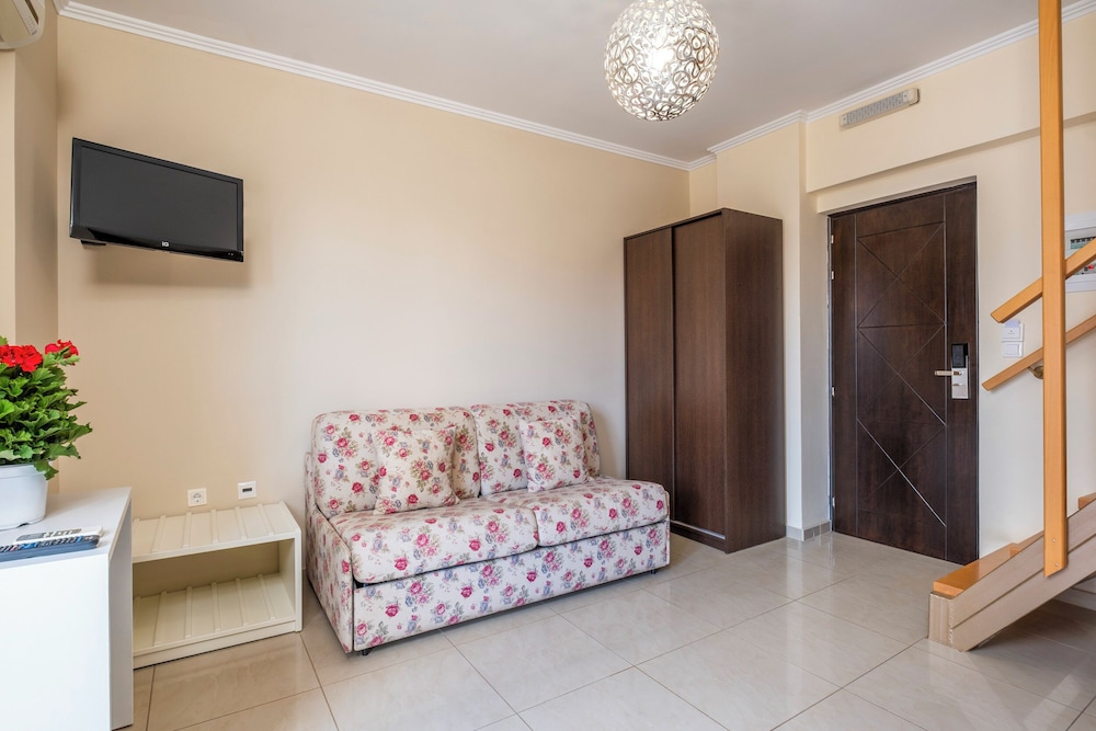 Areti Suites 35/50
