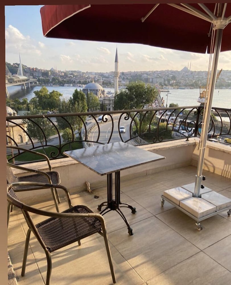 Galatolia Suites 26/50