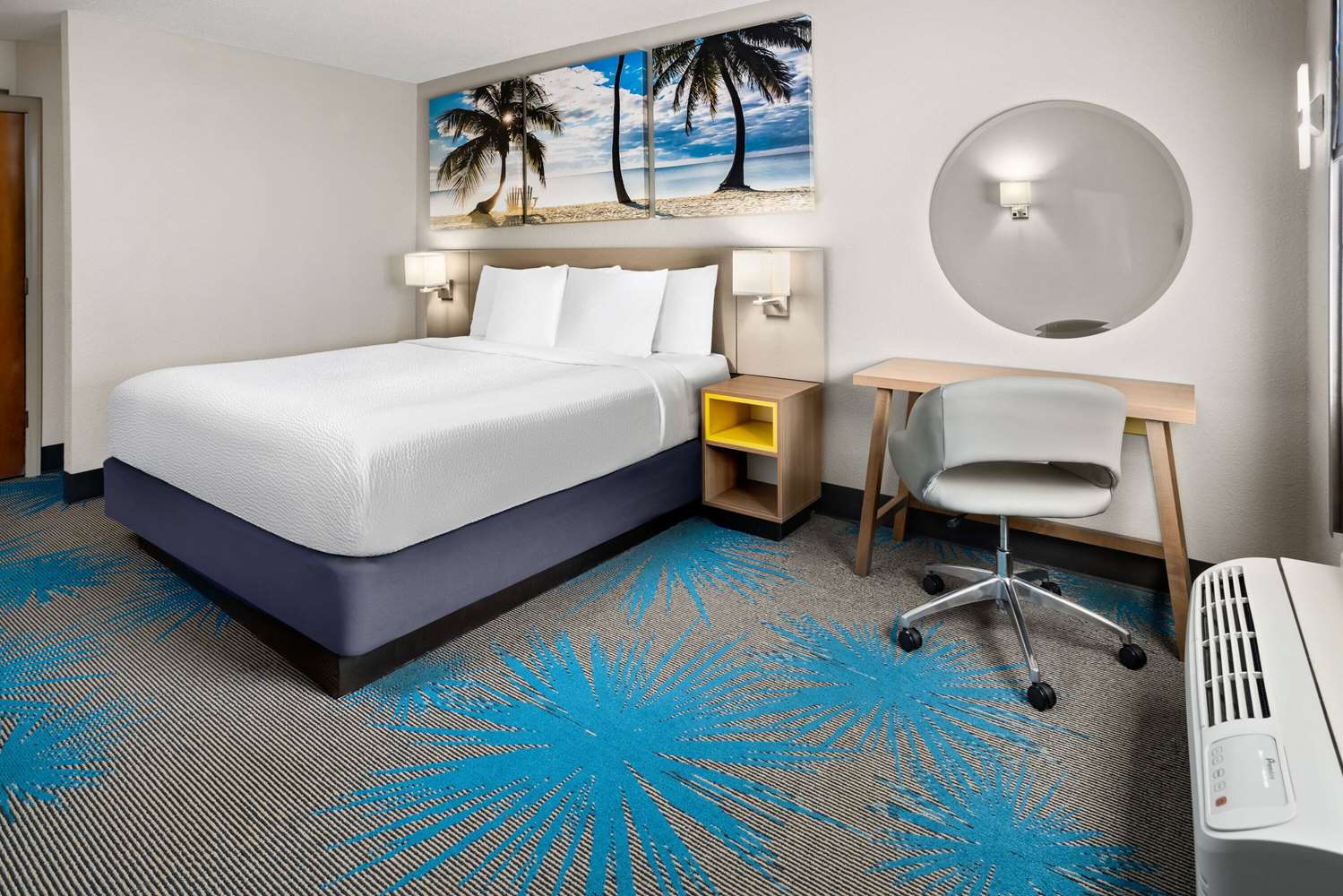 Days Inn By Wyndham Acworth 8/21