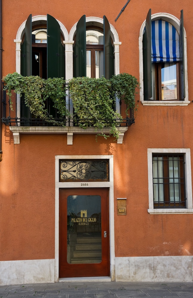 Palazzo Del Giglio 2/31