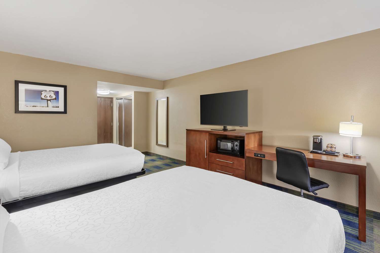 Room, 2 Queen Beds, Partial View