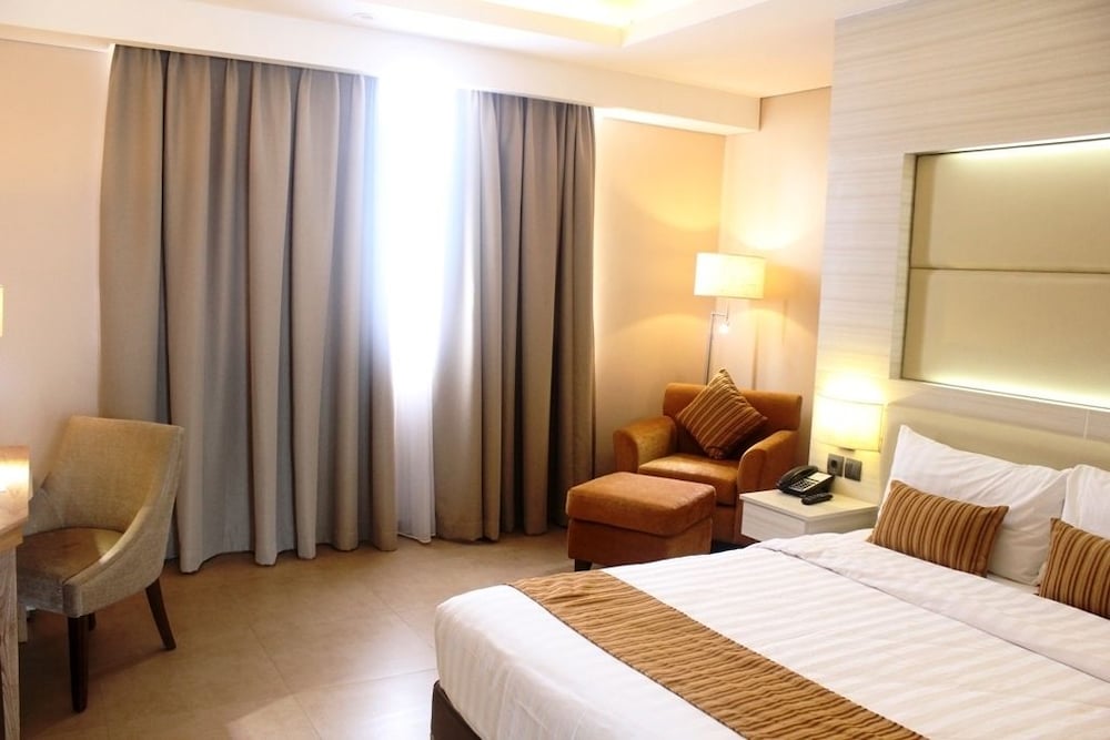 SOTIS HOTEL 18/53