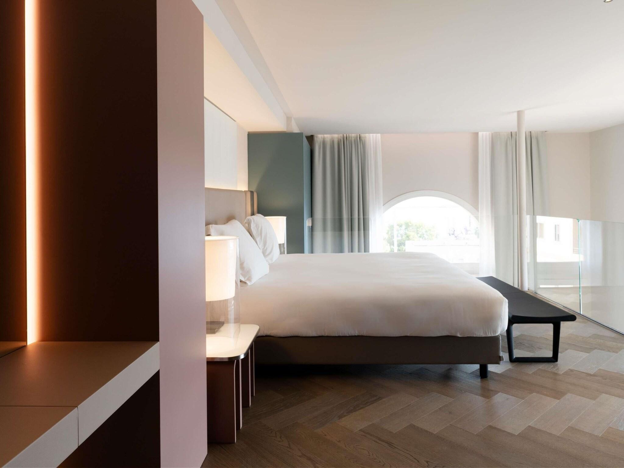 جناح رئاسي، Palazzo Tirso Cagliari Mgallery 2/3