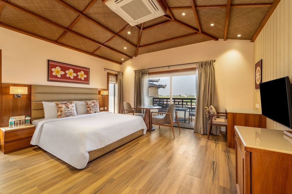 Shyama Sarovar Portico 20/64