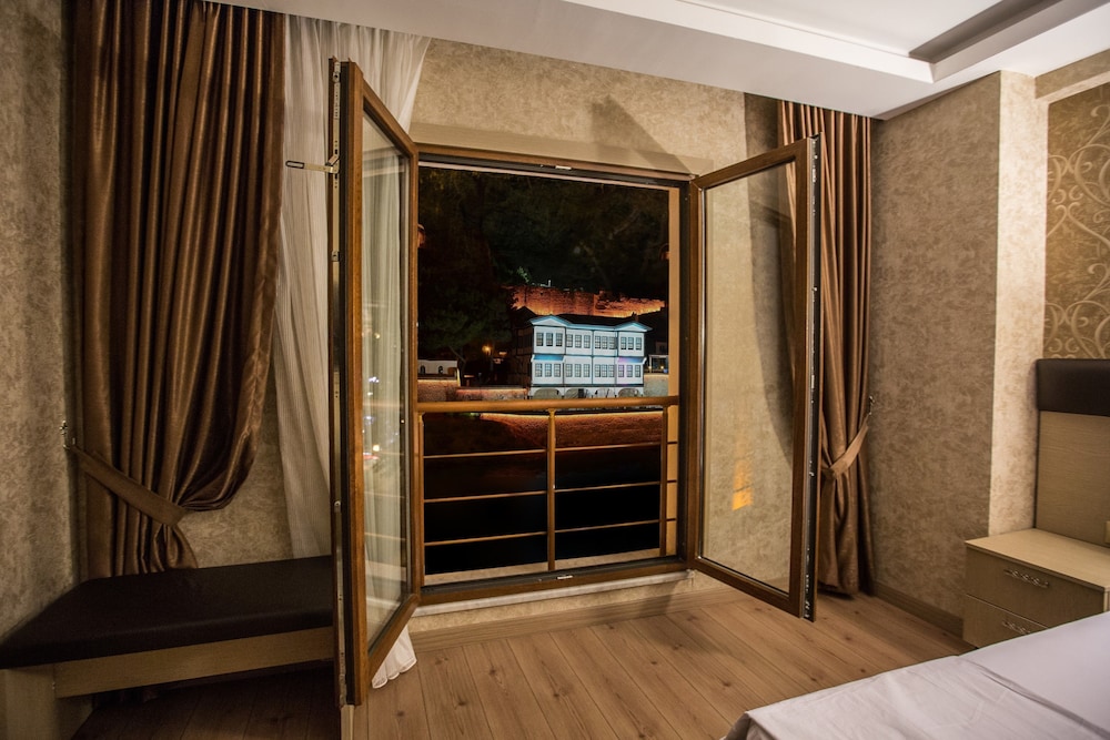 Beyoglu Hotel 20/30