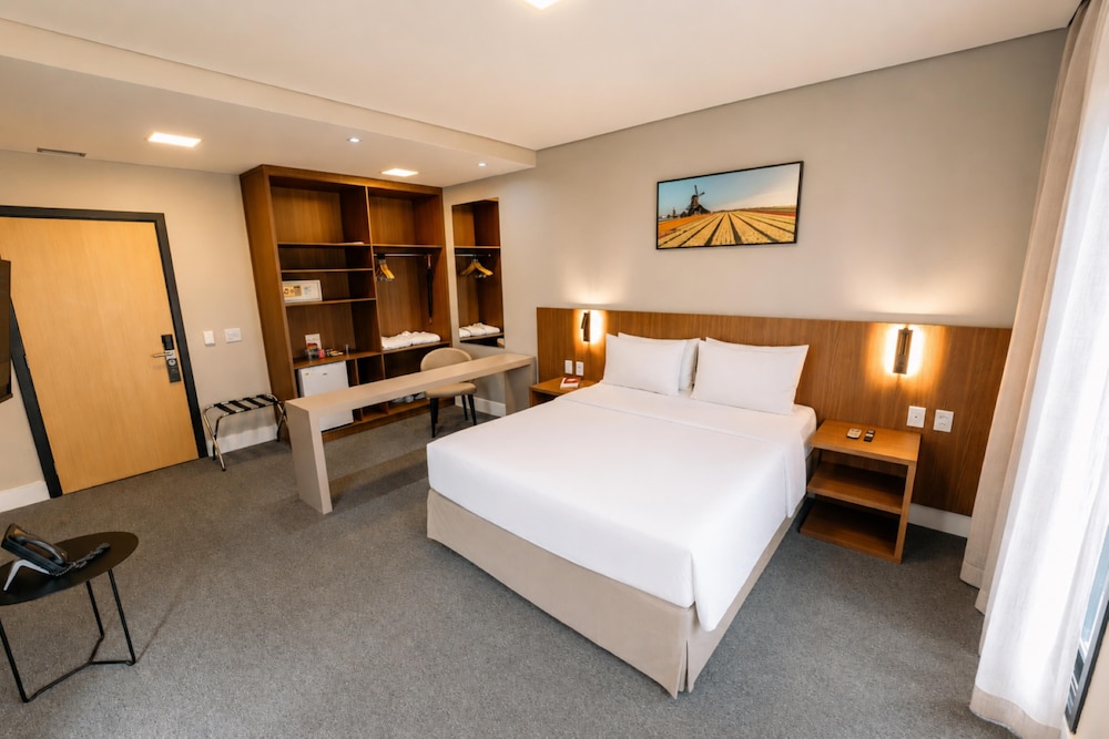 Hotel Royal Tulip Holambra 14/48