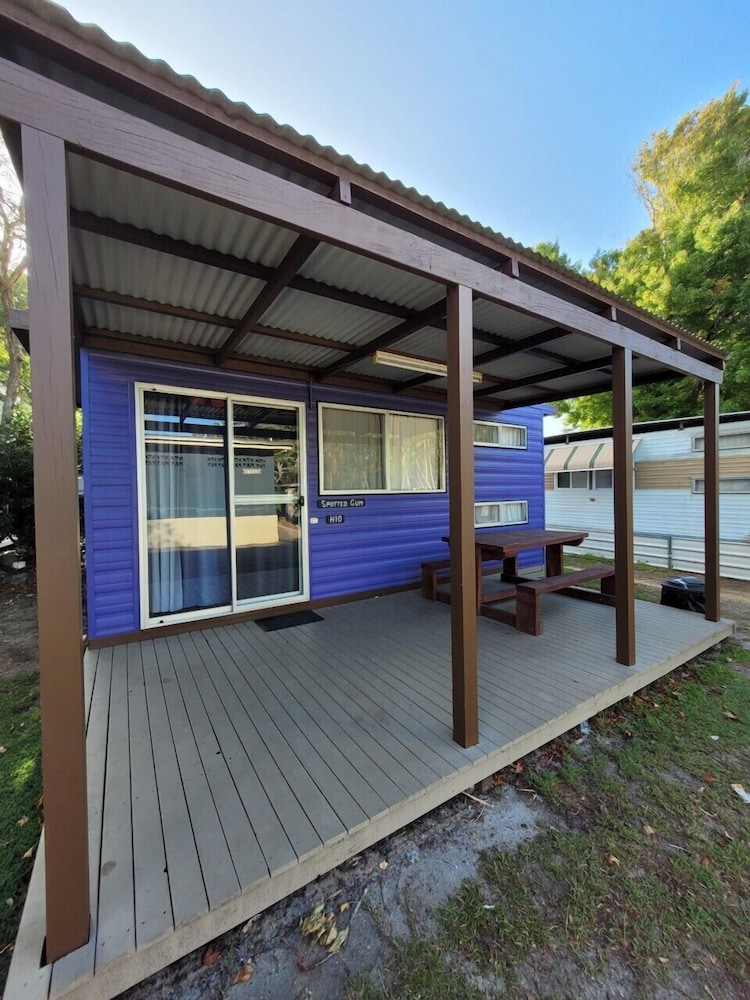 Lanis Holiday Island Caravan Park 65/67
