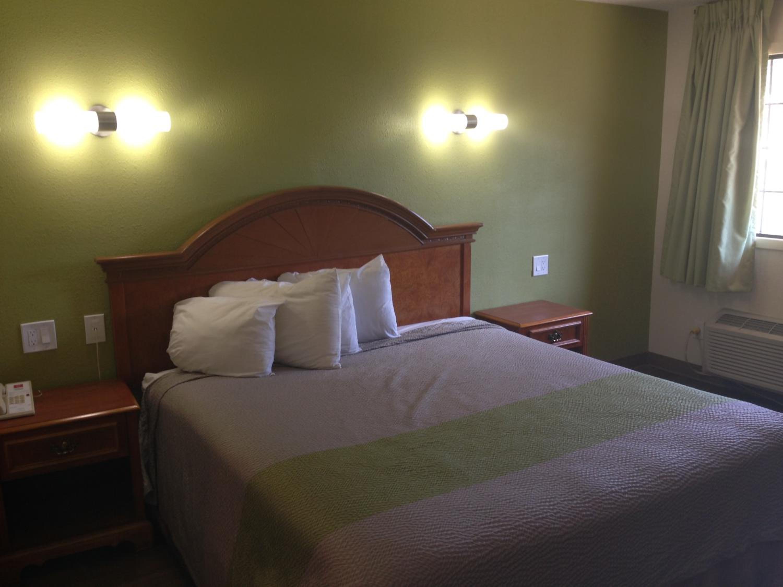 Room, King Bed, Smoking
