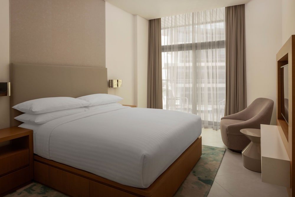 Marriott Marquis Dubai Creek 40/85