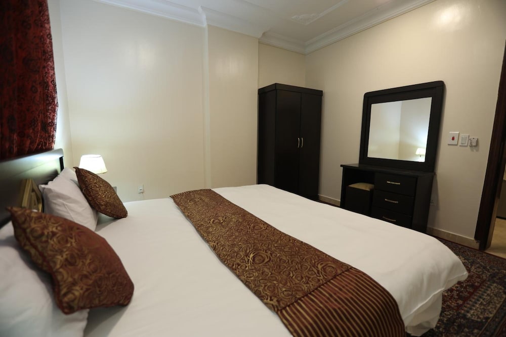 العييري للشقق المفروشة الدمام 8(Al Eairy Furnished Apartments Dammam 8) 14/28