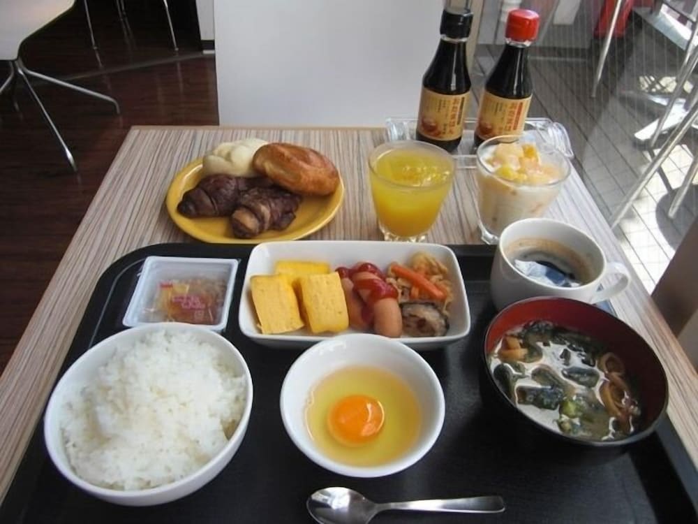 Hotel 1-2-3 Takasaki 13/22