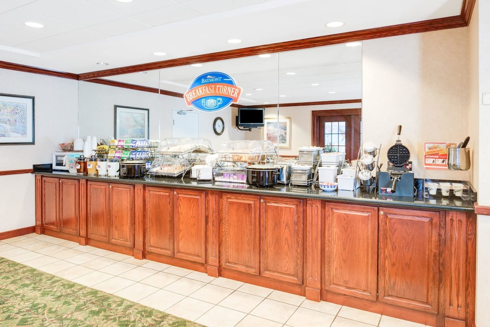 Baymont By Wyndham Ft. Leonard/Saint Robert 7/30