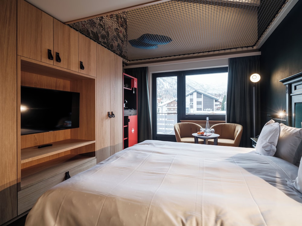 National Zermatt Hotel 18/50
