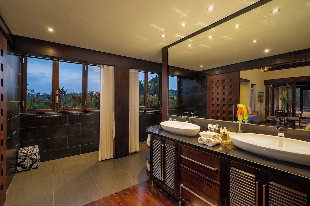Luxe Villas Bali 49/50
