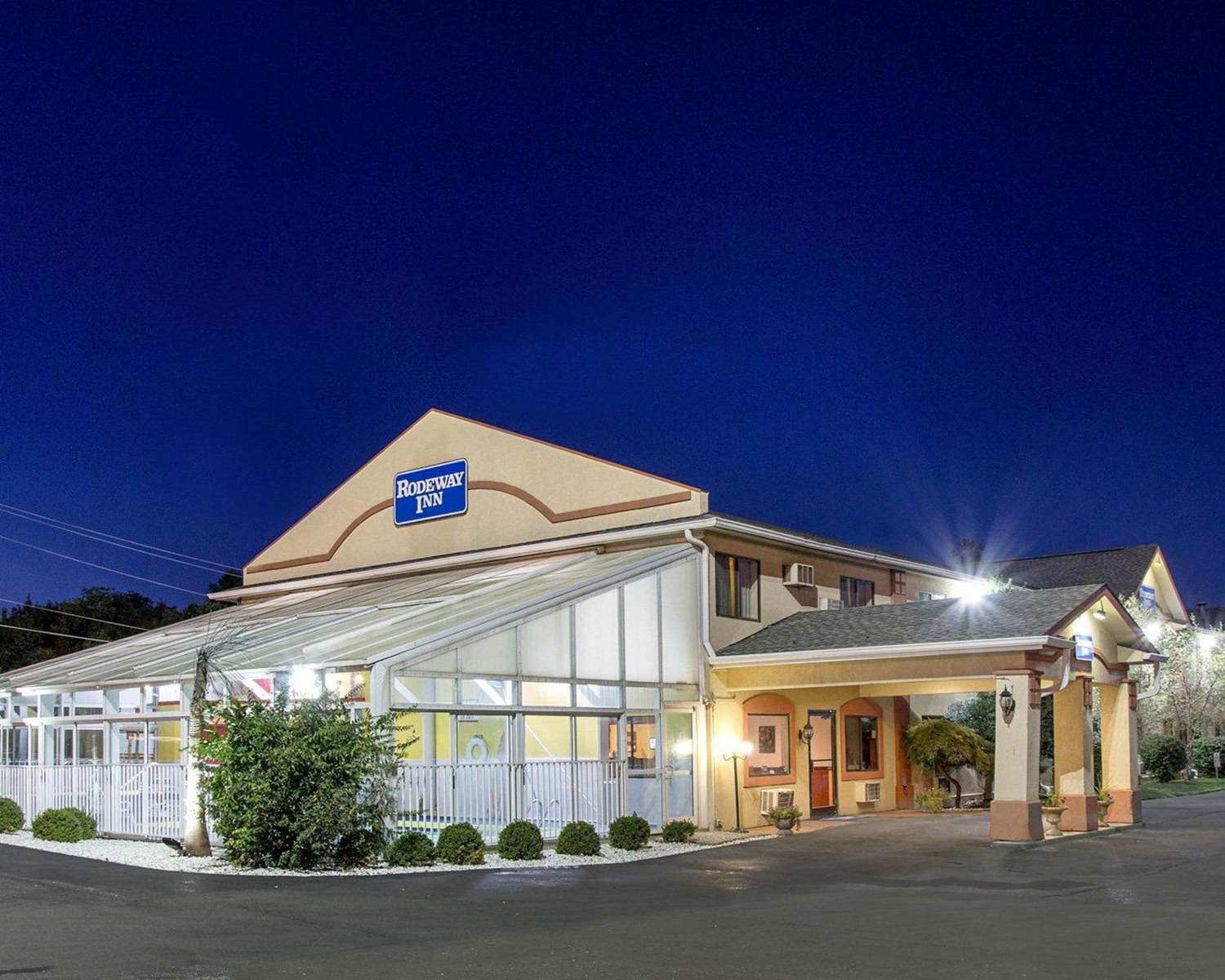 Rodeway Inn Florence - Cincinnati South 2/13