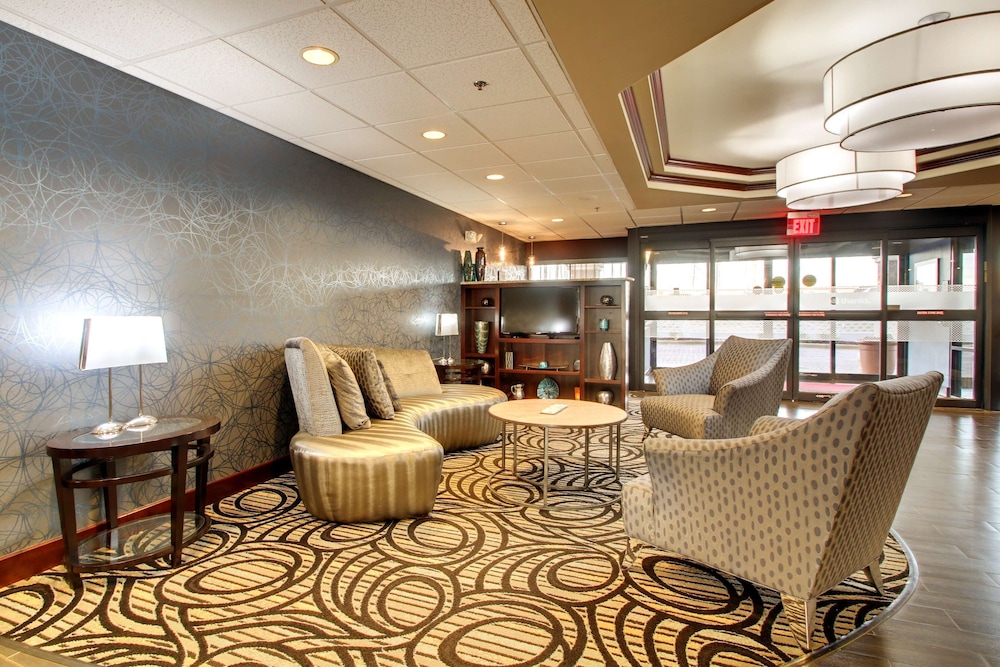 Hampton Inn Rolla 42/56