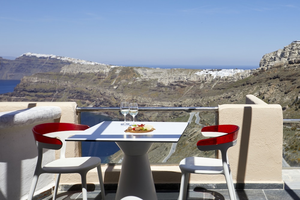 Suites of the Gods Cave Spa Hotel 26/50