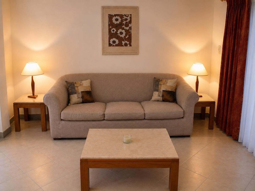 Logaina Sharm Resort 24/50