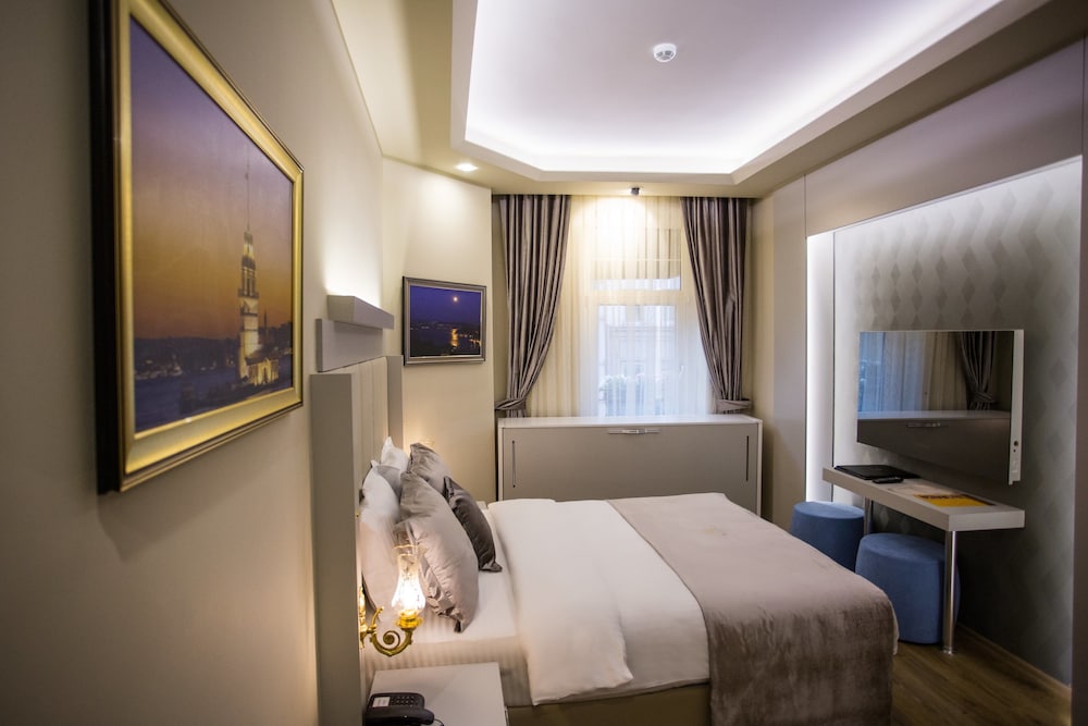Beyond Style Hotel 28/68