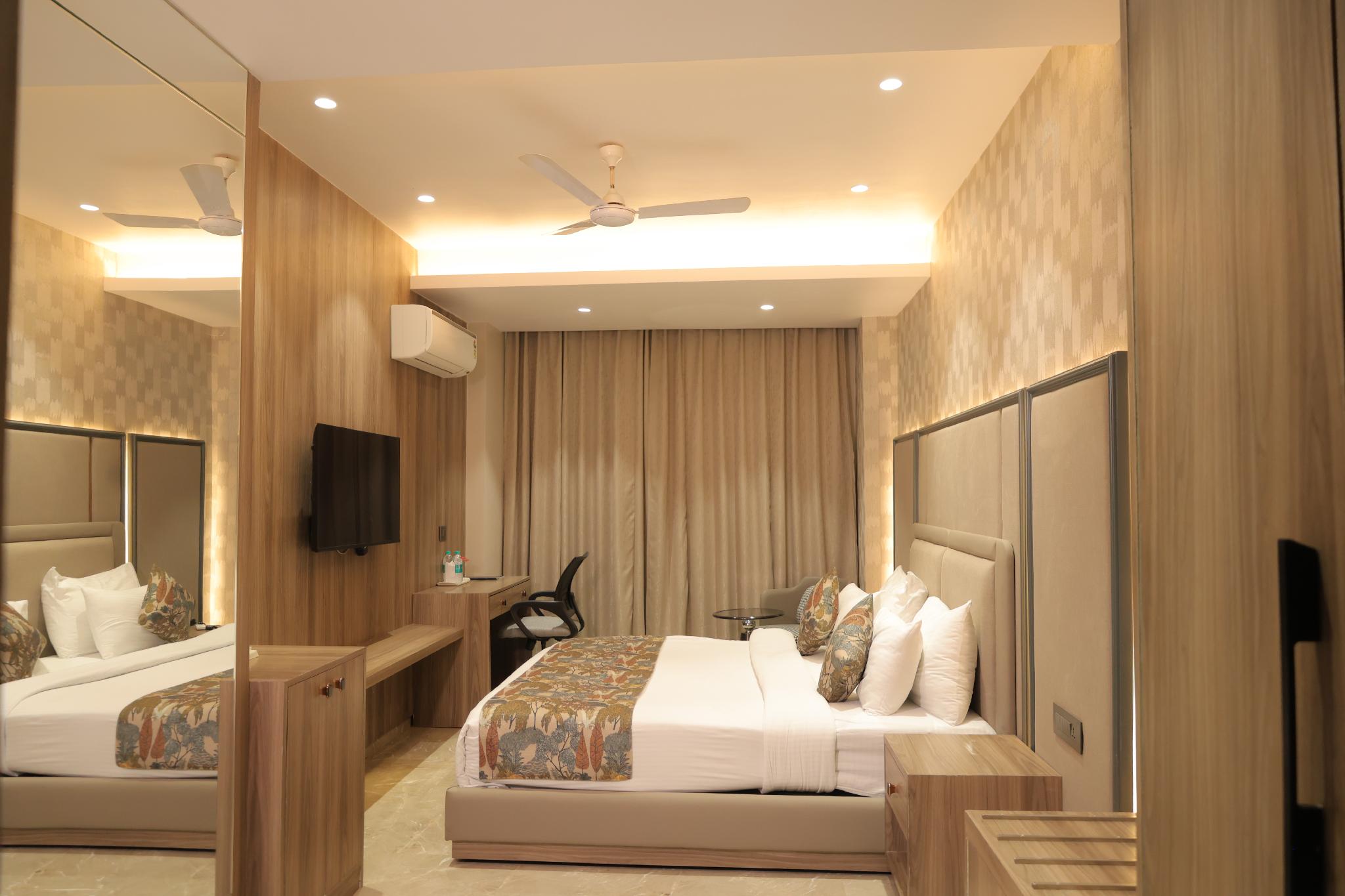 Hotel Sobti Continental 24/37