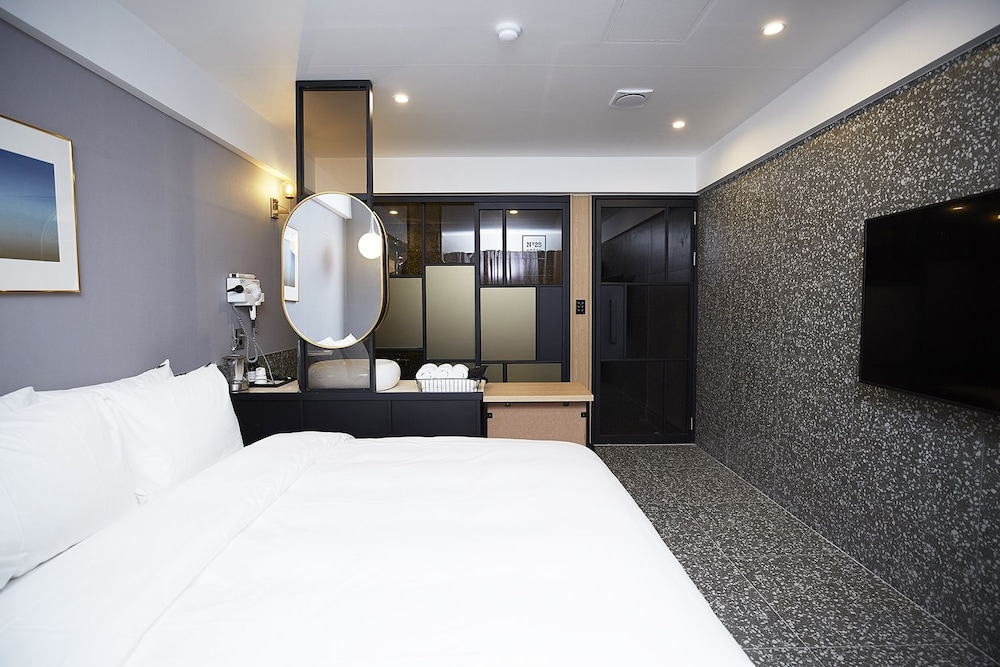 NO 25 Hotel Incheon Songdo 11/22