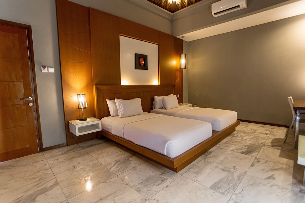 Abi Bali Resort Villa Spa 30/75
