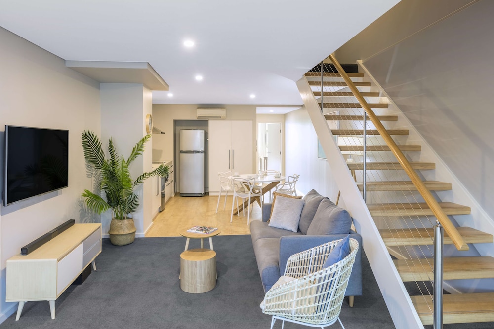 Oaks Nelson Bay Lure Suites 47/62