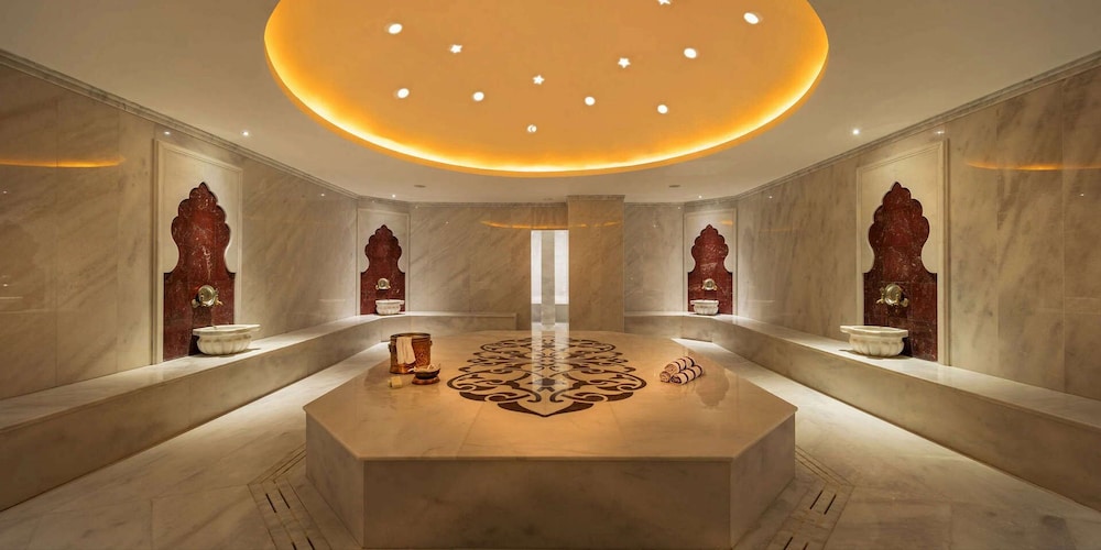 Side Square Hotel - Adults Only 26/40