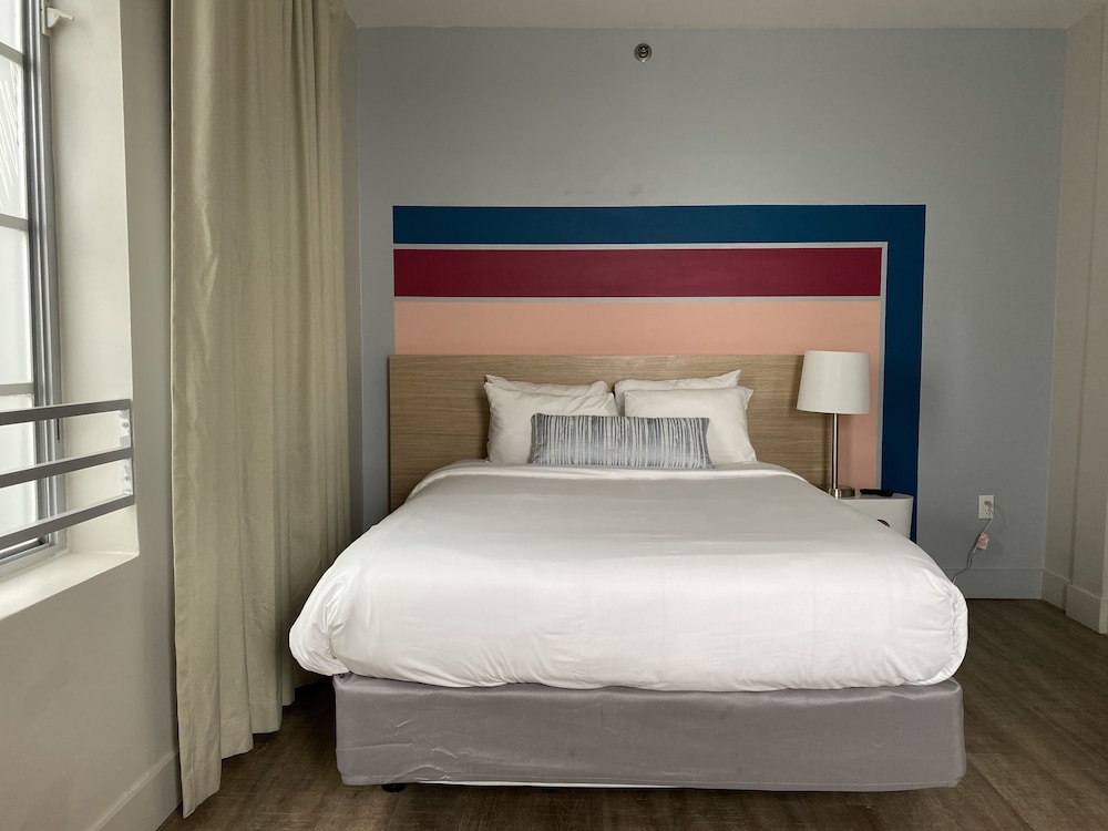 Viajero Miami - Adults Only 19/73