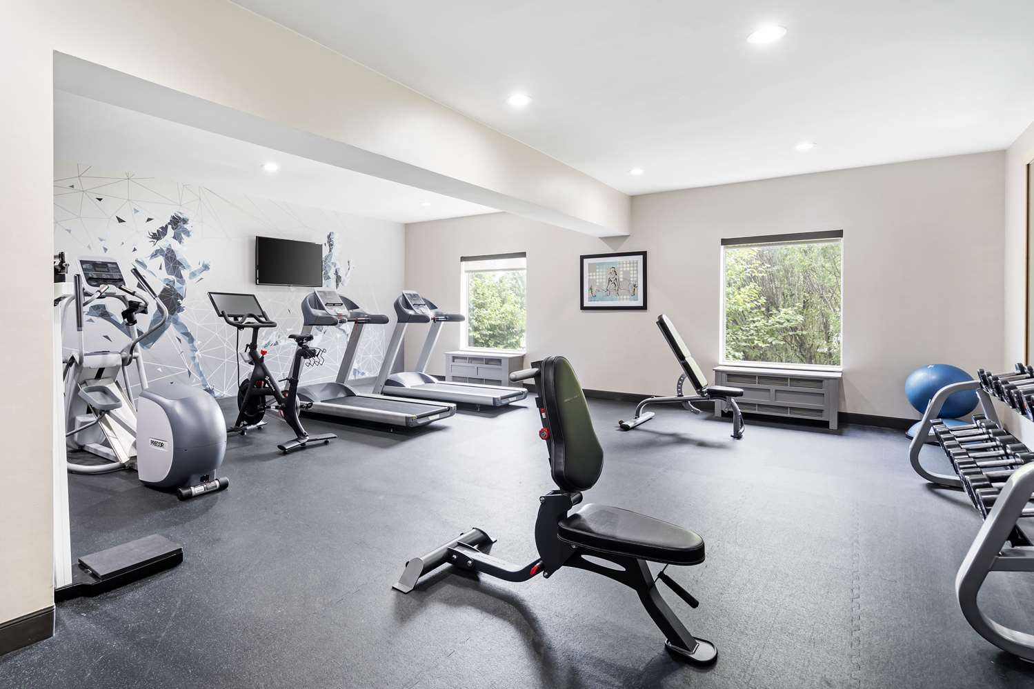 Best Western Plus Bourbonnais Hotel & Suites 3/15