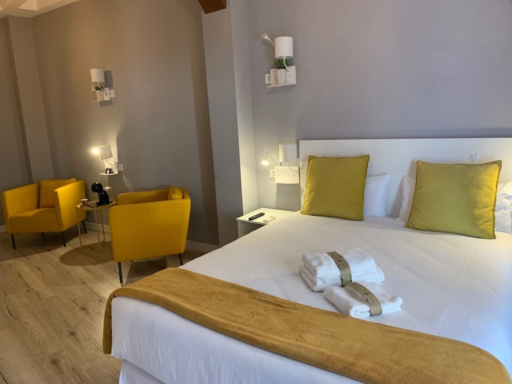 JUNIOR SUITE, DOUBLE BED