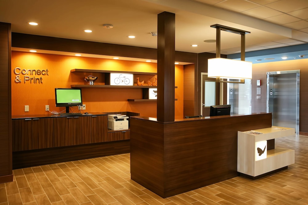 Fairfield Inn Suites By Marriott Madison Verona 6/34