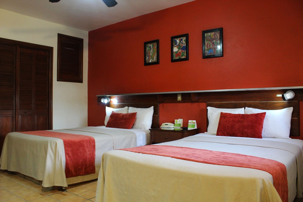 Villas del Sol & Bungalows 17/50