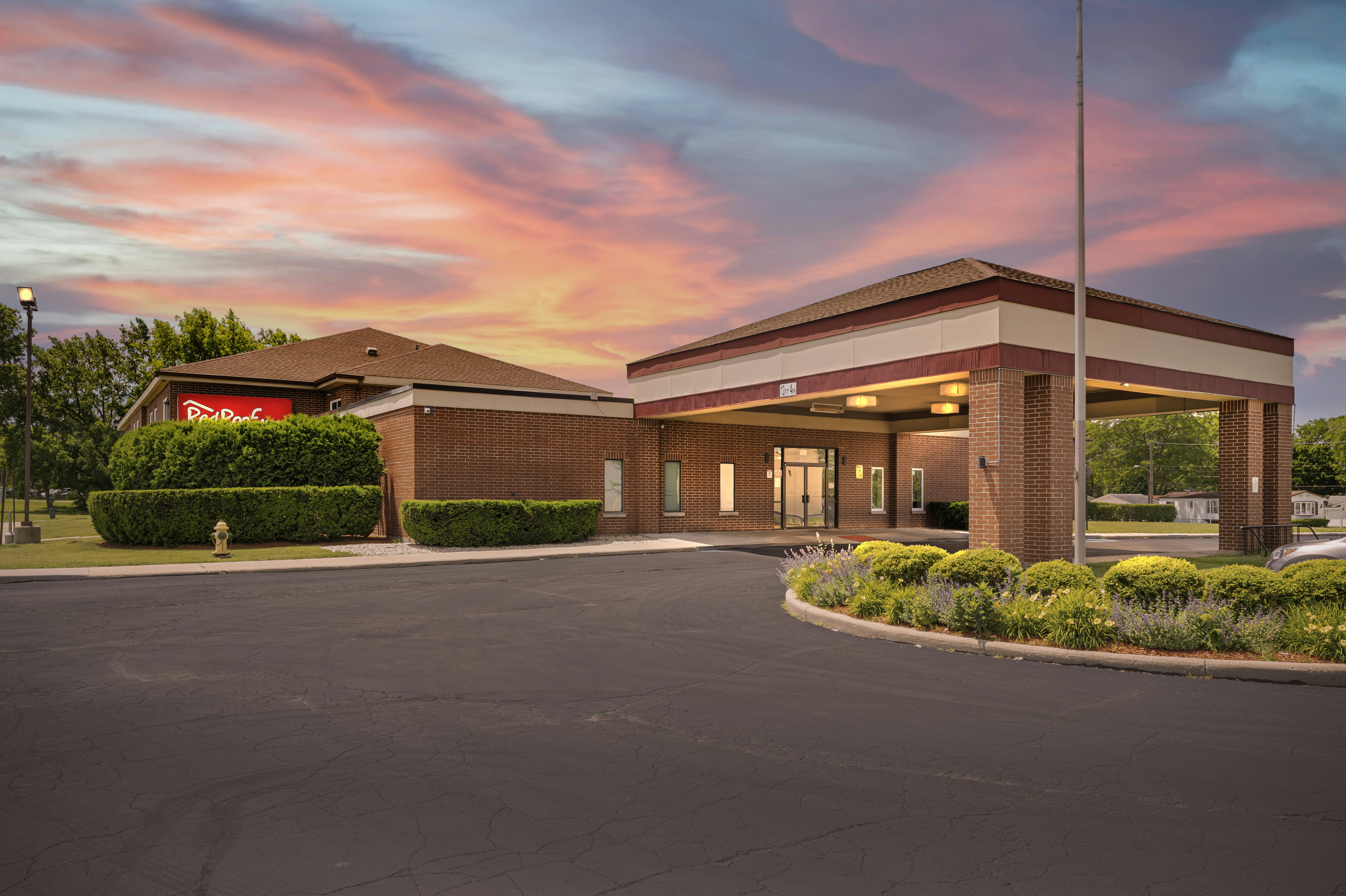 Red Roof Inn Gurnee Waukegan 2/29