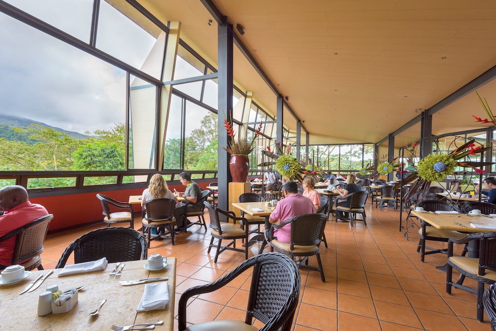 ARENAL KIORO SUITES AND SPA 58/71