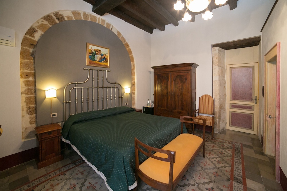 Charme Hotel Henrys House 21/74