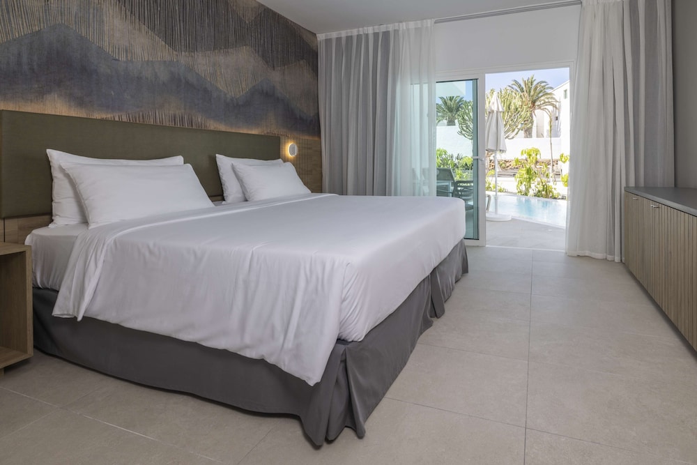 Radisson Blu Resort Lanzarote Adults Only 15/50