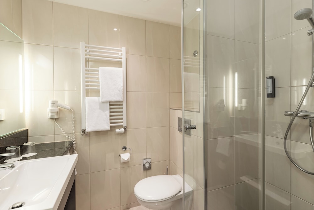 IntercityHotel Berlin Airport Area North 42/43